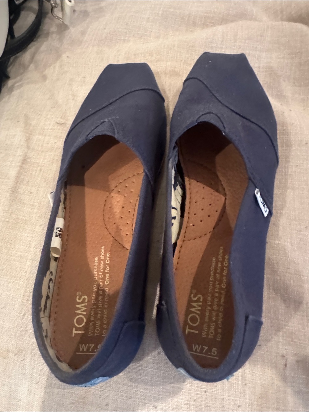 Toms Navy Canvas Slip-On Flats